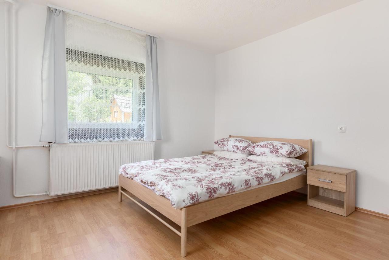 Apartmaji Trstenjak Rateče Esterno foto