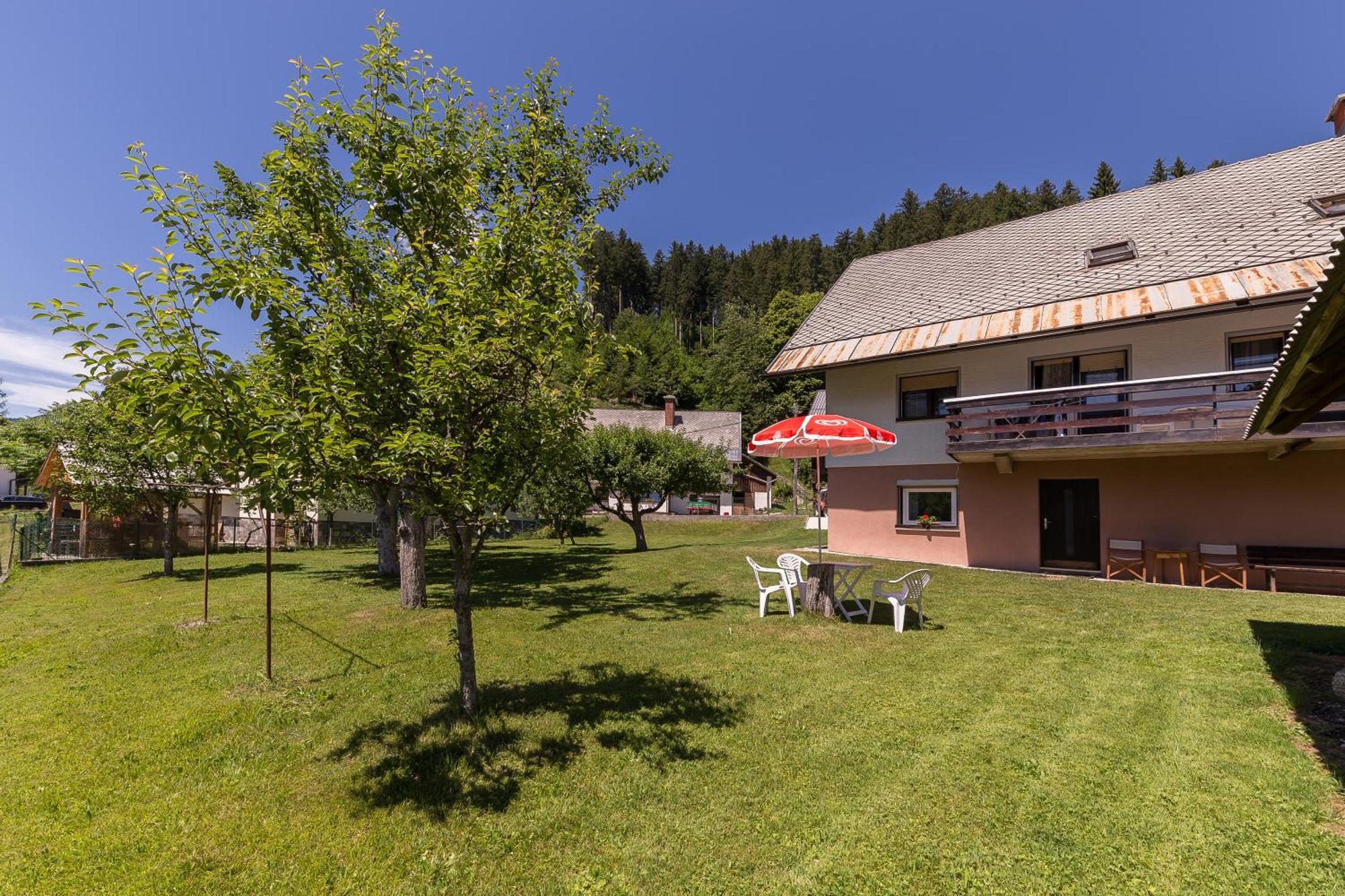 Apartmaji Trstenjak Rateče Esterno foto
